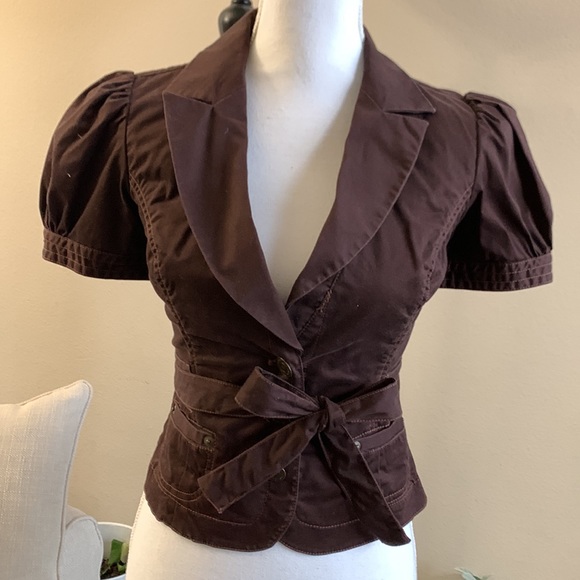 LondonJean Jacket - Picture 1 of 6